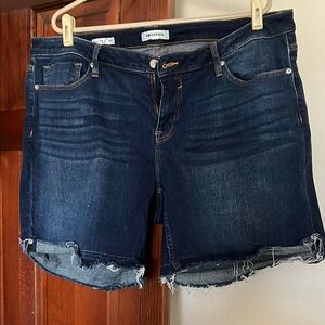 Vigoss Women's Dark Blue Denim Shorts,